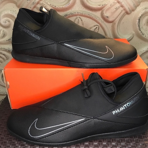Nike Other - Nike Phantom VSN 2 Club DF IC Soccer Men New Sz 13